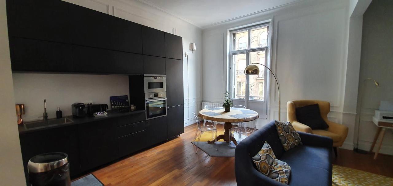 L'Ecu : Un Haussmannien Accueillant! Apartment Reims Ngoại thất bức ảnh